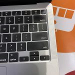 Certified Refurbished Apple MacBook Air 2020 13.3 in Notebook (A2179), Intel Core i5-1030NG7 – Space Gray