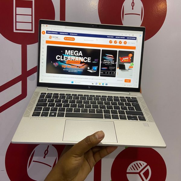 Certified HP EliteBook 835 G7 13.3 in Touchscreen Notebook, AMD Ryzen 5 PRO 4650U – Silver