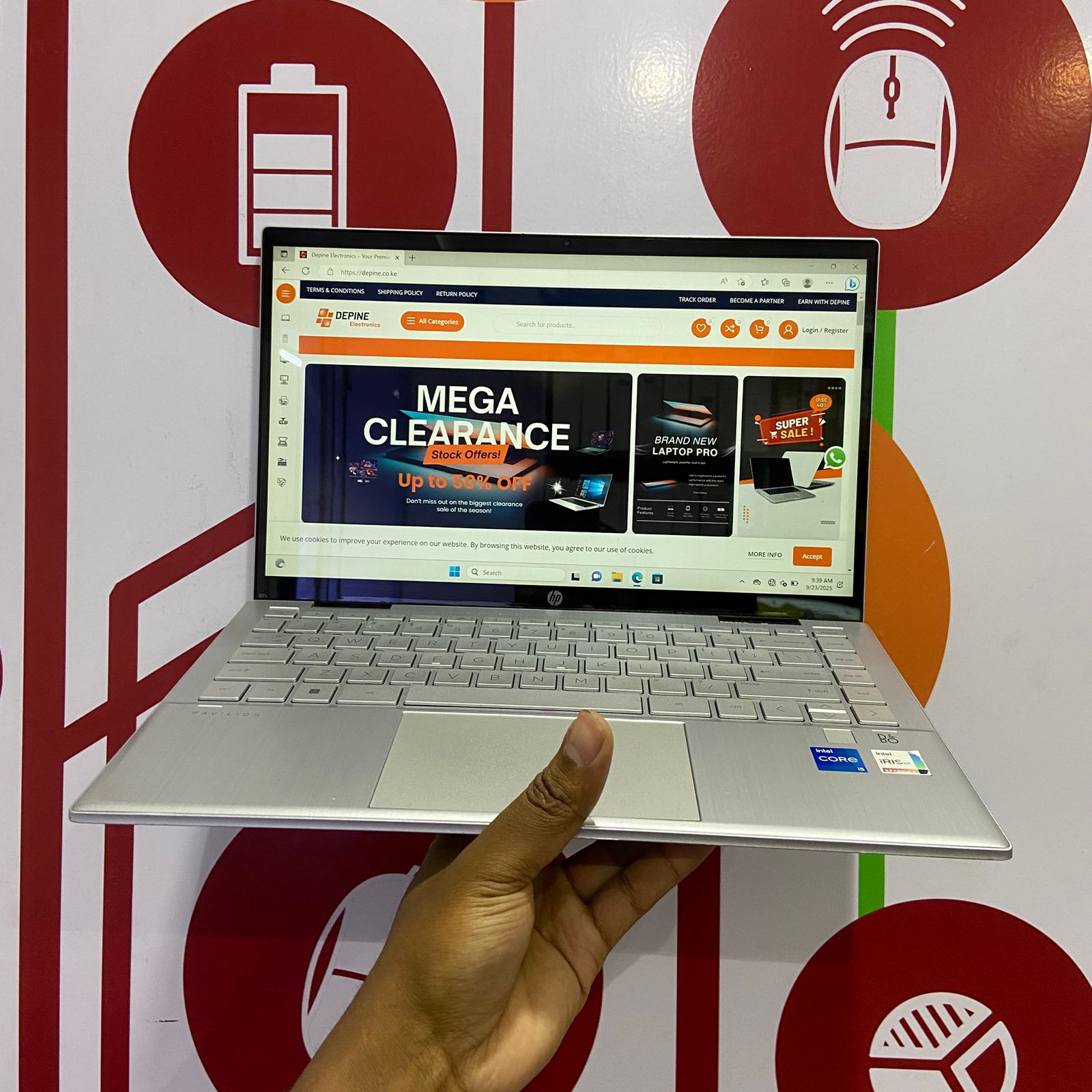 Certified HP Pavilion 14 x360 14 in 2-in-1 Notebook, Intel Core i5-1235U – Silver