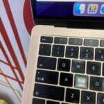 Certified Refurbished Apple MacBook Air 2018 13.3 in Notebook (A1932), Intel Core i5-8210Y – Rose Gold