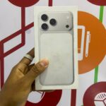 Brand New Apple iPhone 17 Pro Max 6.9 in Smartphone, Apple A19 Pro Chip, 256GB Storage – Silver