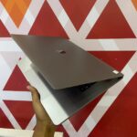 Certified Refurbished Apple MacBook Pro 2018 15.4 in Notebook (A1990), Intel Core i7-8750H – Space Gray