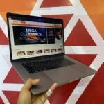 Certified Refurbished Apple MacBook Pro 2018 15.4 in Notebook (A1990), Intel Core i7-8750H – Space Gray