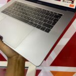 Certified Refurbished Apple MacBook Pro 2018 15.4 in Notebook (A1990), Intel Core i7-8750H – Space Gray