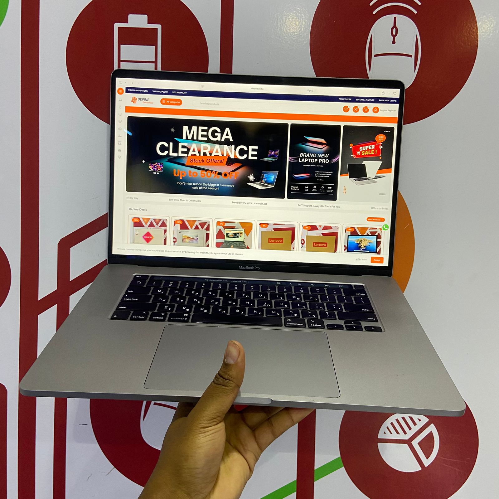 Certified Refurbished Apple MacBook Pro 2019 16 in Notebook (A2141), Intel Core i9-9880H – Space Gray